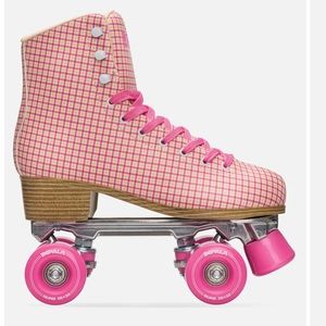 New- Size 7 impala skates.